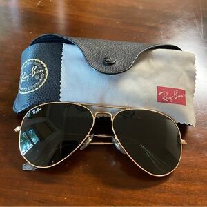 Ray-Ban Classic Aviators